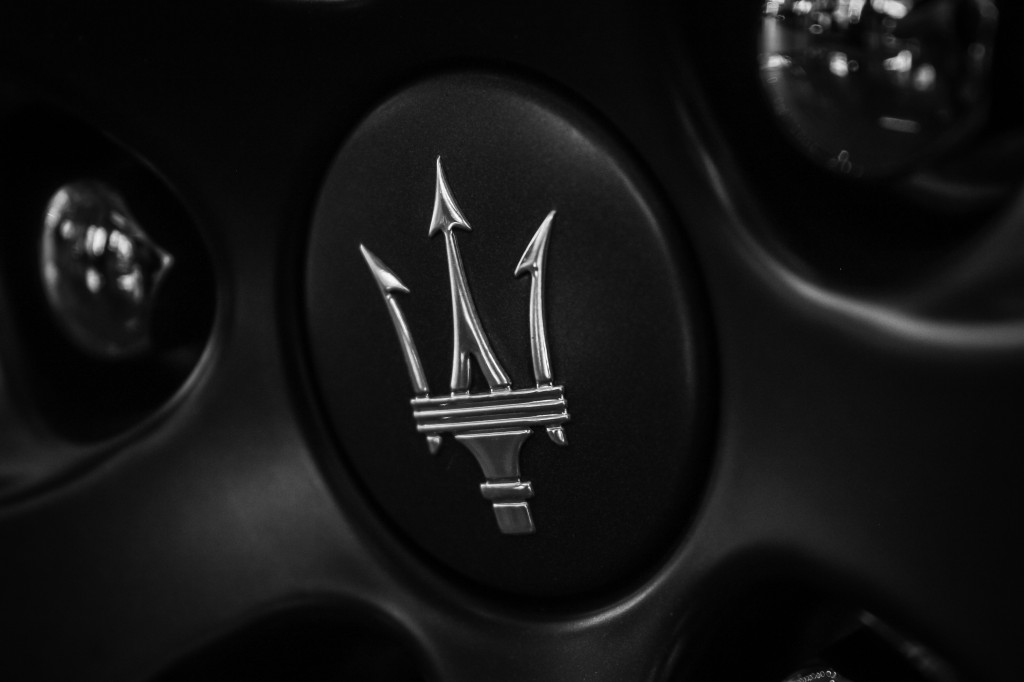 Maserati - Matte Black Rim